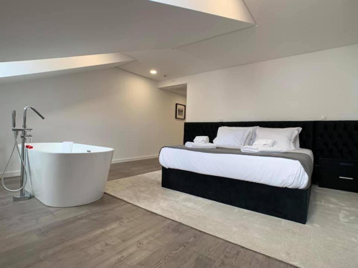 PALHOTAS GUEST HOUSE - Suite Premium Bom Jesus Braga Exterior foto